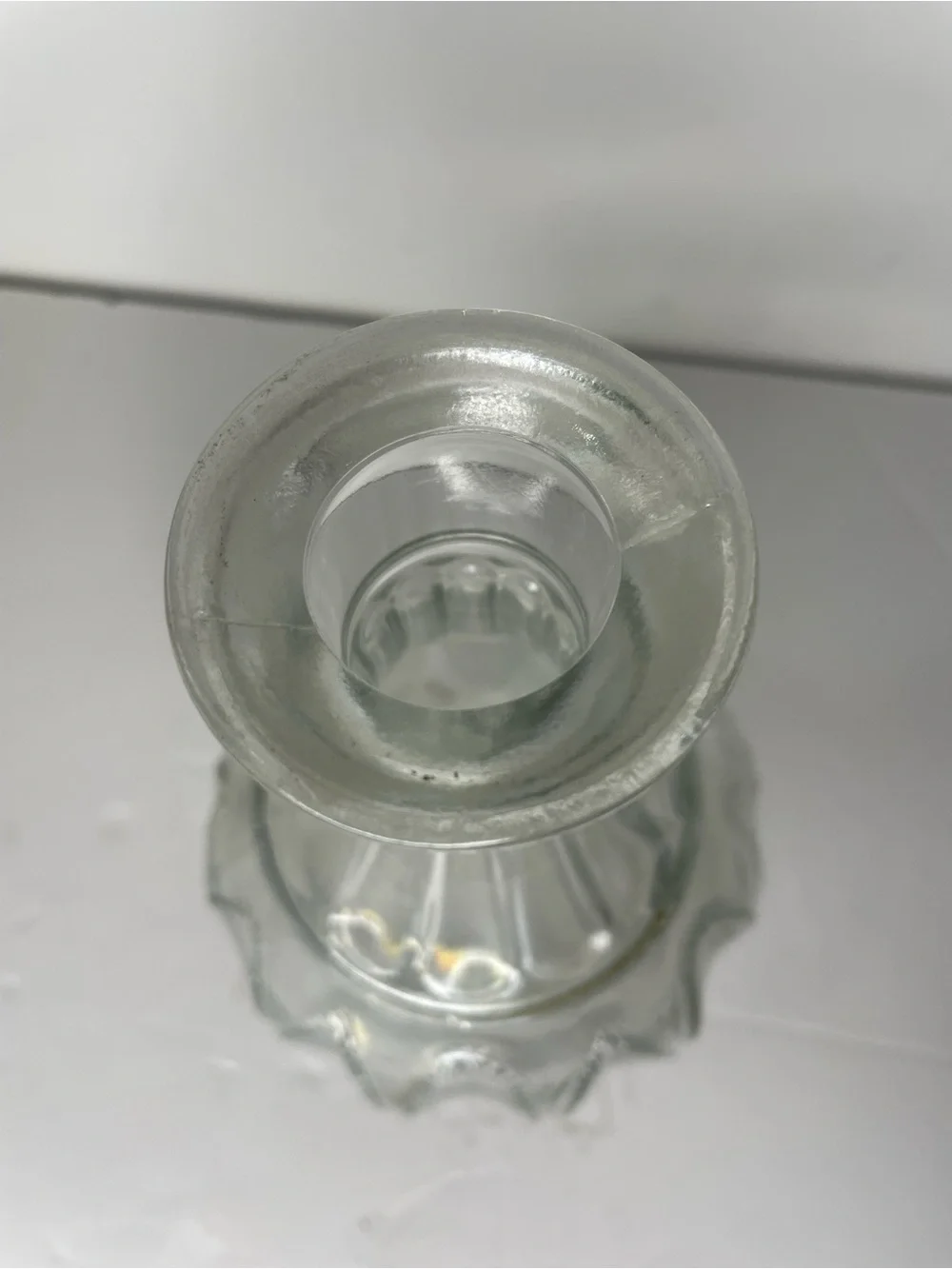 Vintage Avon Glass Decanter Green Stopper Bar Whiskey Bourbon 10.25”